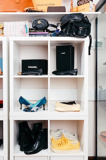 SHOES