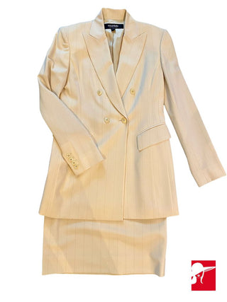 Emanuel Ungaro long blazer size 36/ fits like 4