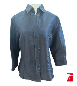 Carolina Herrera silk button front blouse size 8
