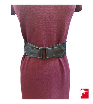 St. John vintage knit cap sleeve dress w/belt size 4