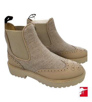 Docual's perforated leather slip on booties NEW size 38.5/US 8