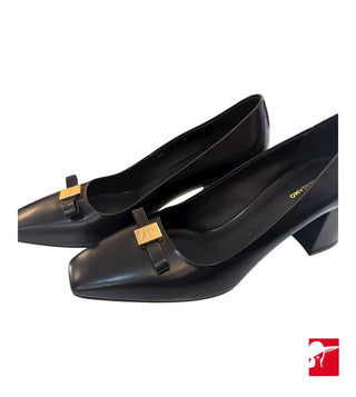 Salvatore Ferragamo Myra bow pumps size 9