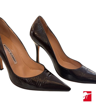 Manolo Blahnik patent pumps size 36.US 6