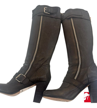Chloe MotoTall round toe high heeled boots in black