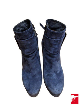 Via Spiga suede platform booties NEW size 8.5